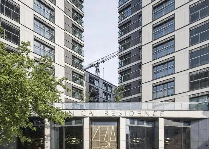 Urban Chic - Mennica - Luxury One Bedroom Διαμέρισμα