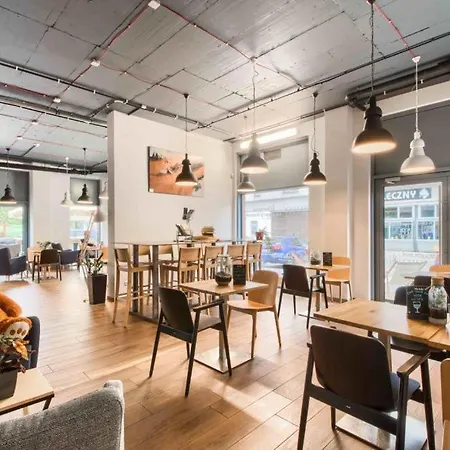 Urban Chic - Mennica - Luxury One Bedroom *