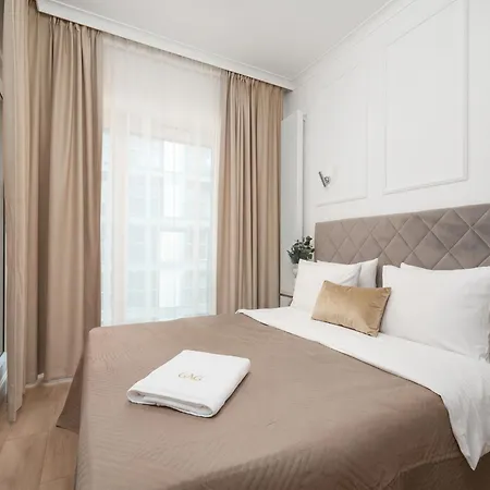 Urban Chic - Mennica - Luxury One Bedroom شقة *