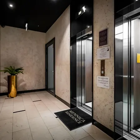 شقة Urban Chic - Mennica - Luxury One Bedroom وارسو