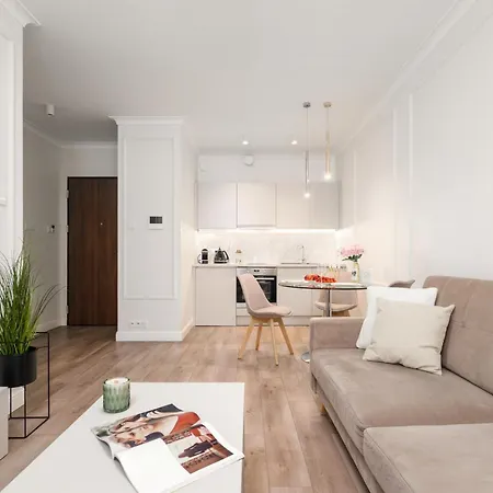 Urban Chic - Mennica - Luxury One Bedroom * Warschau