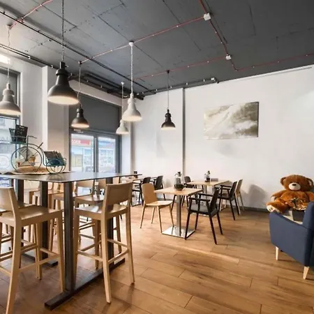 Urban Chic - Mennica - Luxury One Bedroom דירה *